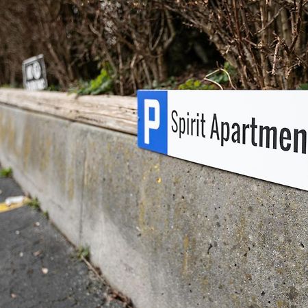 Spirit Apartments - Balkon Mit Seesicht - Parkplatz เบรียนส์ ภายนอก รูปภาพ