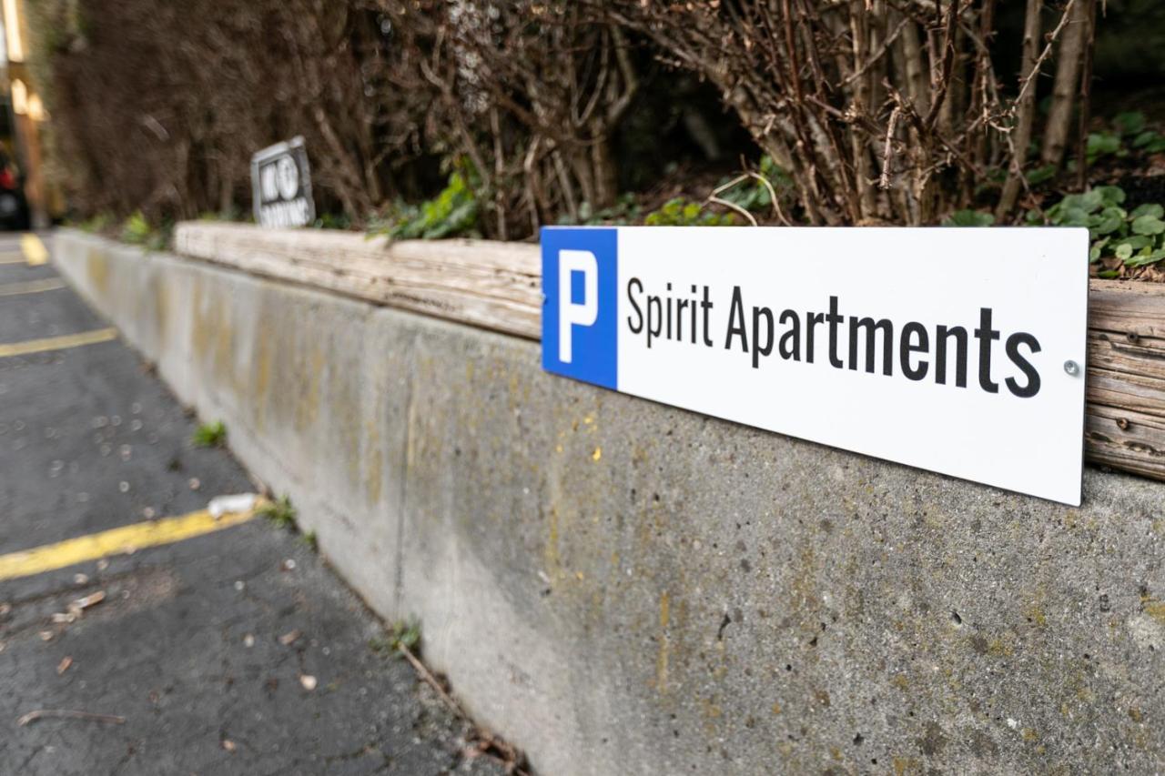 Spirit Apartments - Balkon Mit Seesicht - Parkplatz เบรียนส์ ภายนอก รูปภาพ